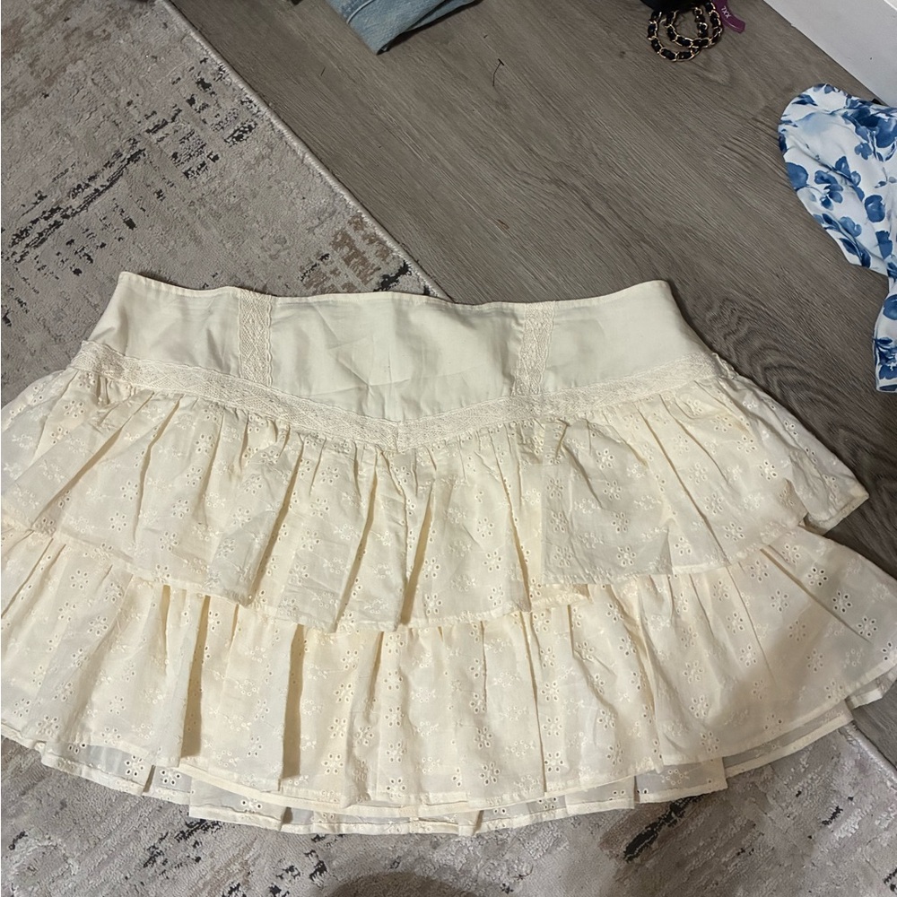 Elegant Cream Lace Skirt